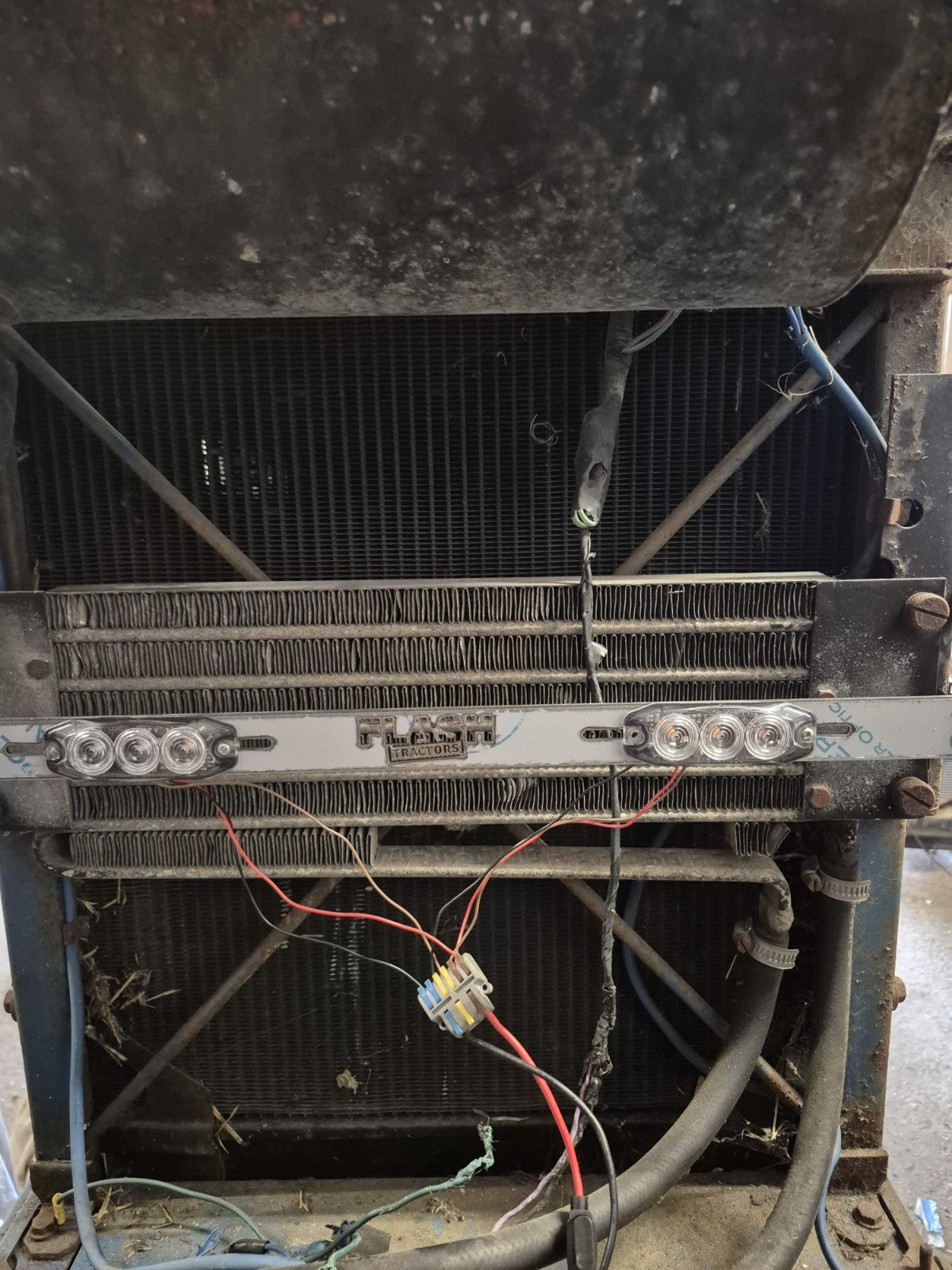 Ford 8210 Flash Tractor Kit