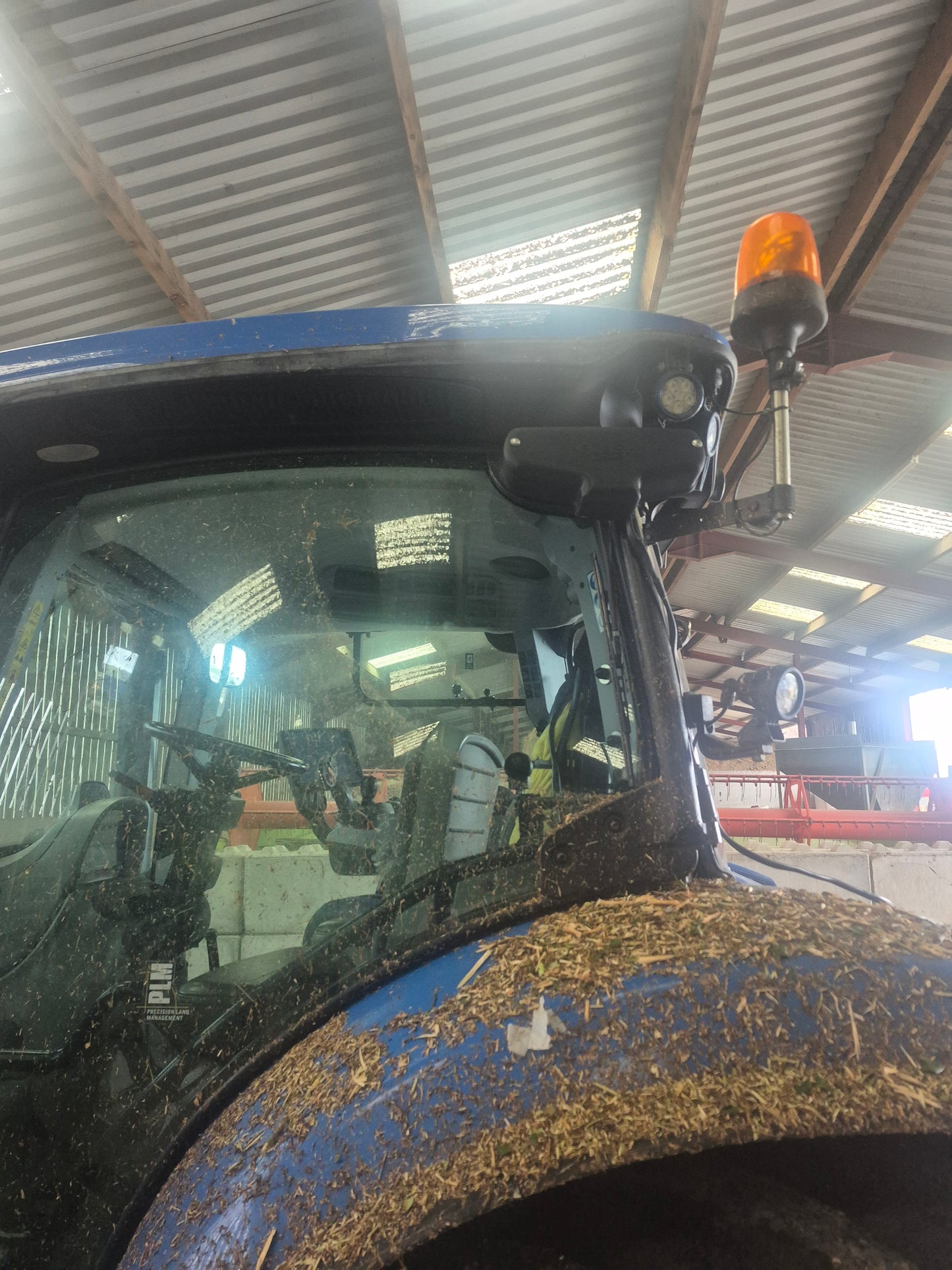 New Holland & Case IH Side window wiper kit (pre-order)