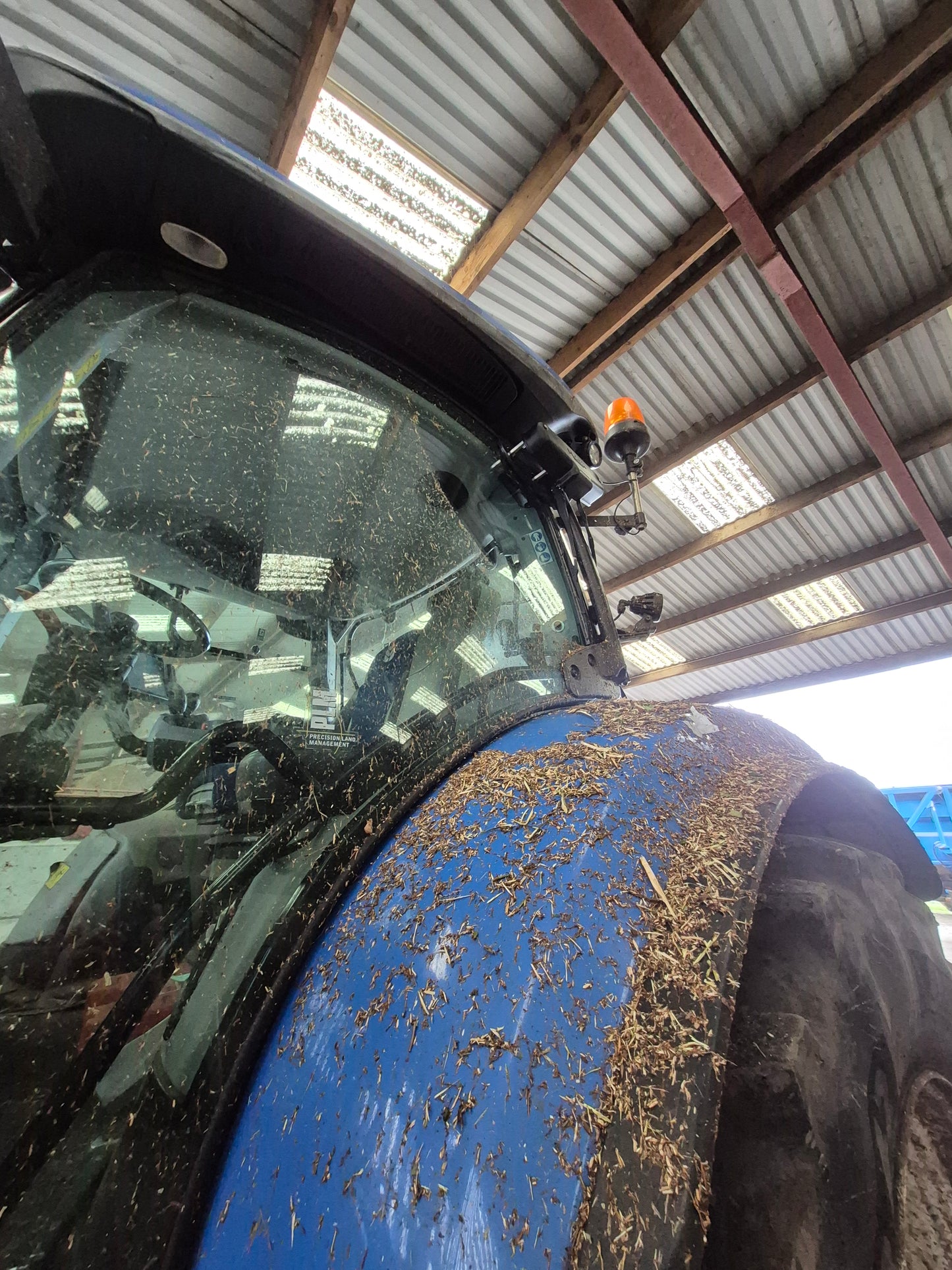 New Holland & Case IH Side window wiper kit (pre-order)