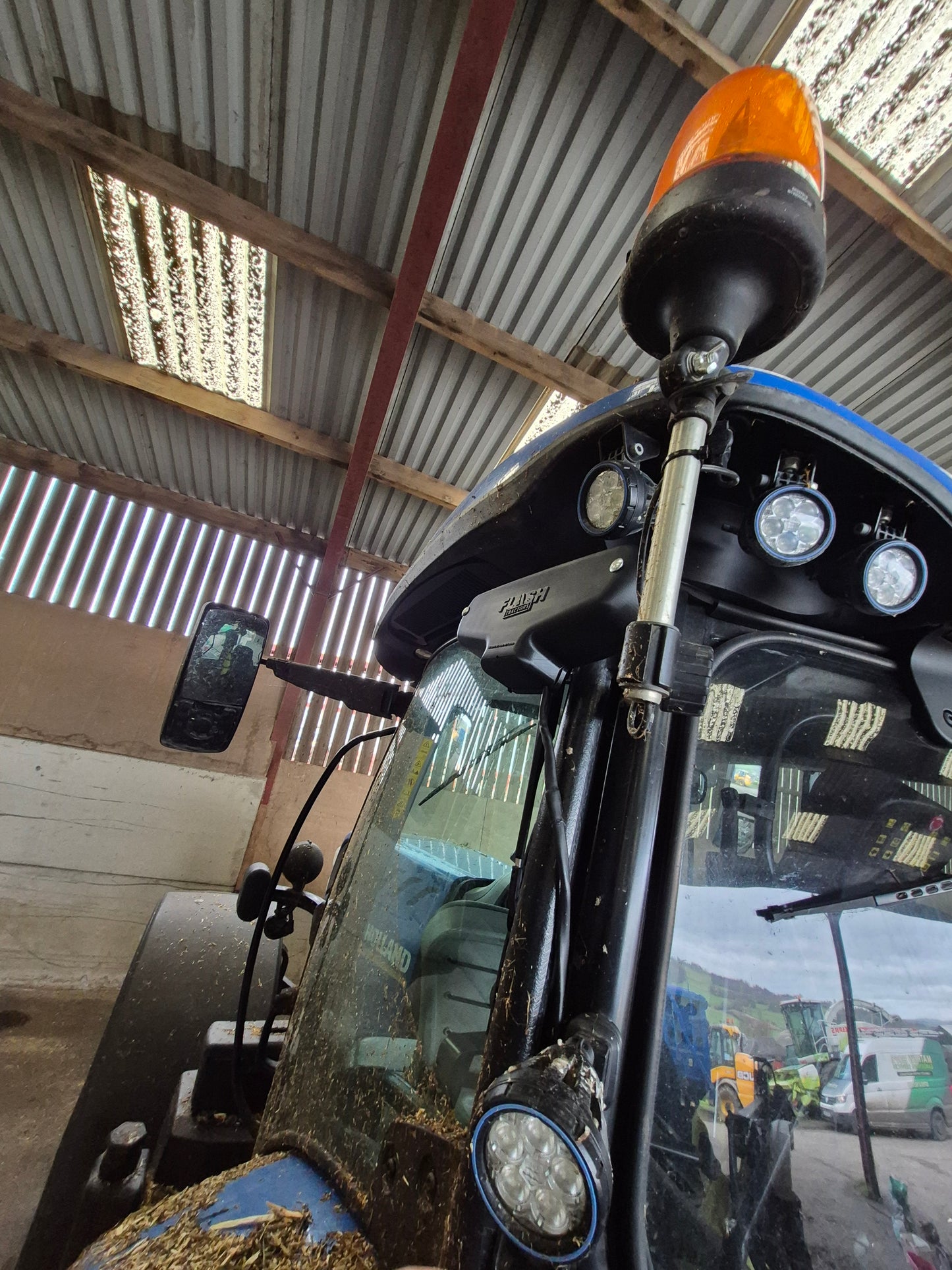 New Holland & Case IH Side window wiper kit (pre-order)