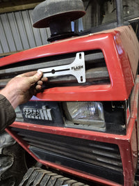 Case International 94 Series Top Grill Flash Tractors Grill Kit.