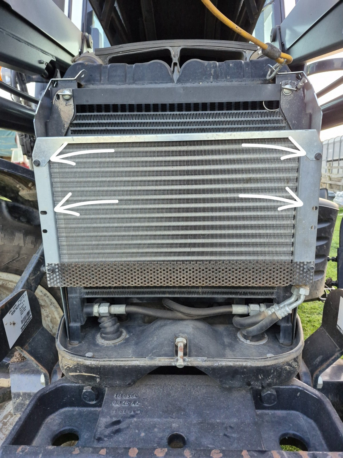 Valtra N111 Flash Tractors Beacon Kit!