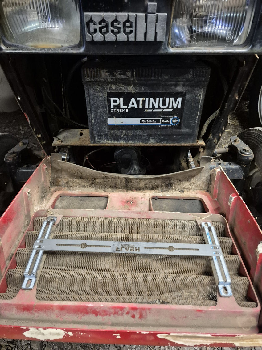 Case International 1594, 1494, 1394 Flash Tractors Kit. Lower Grill