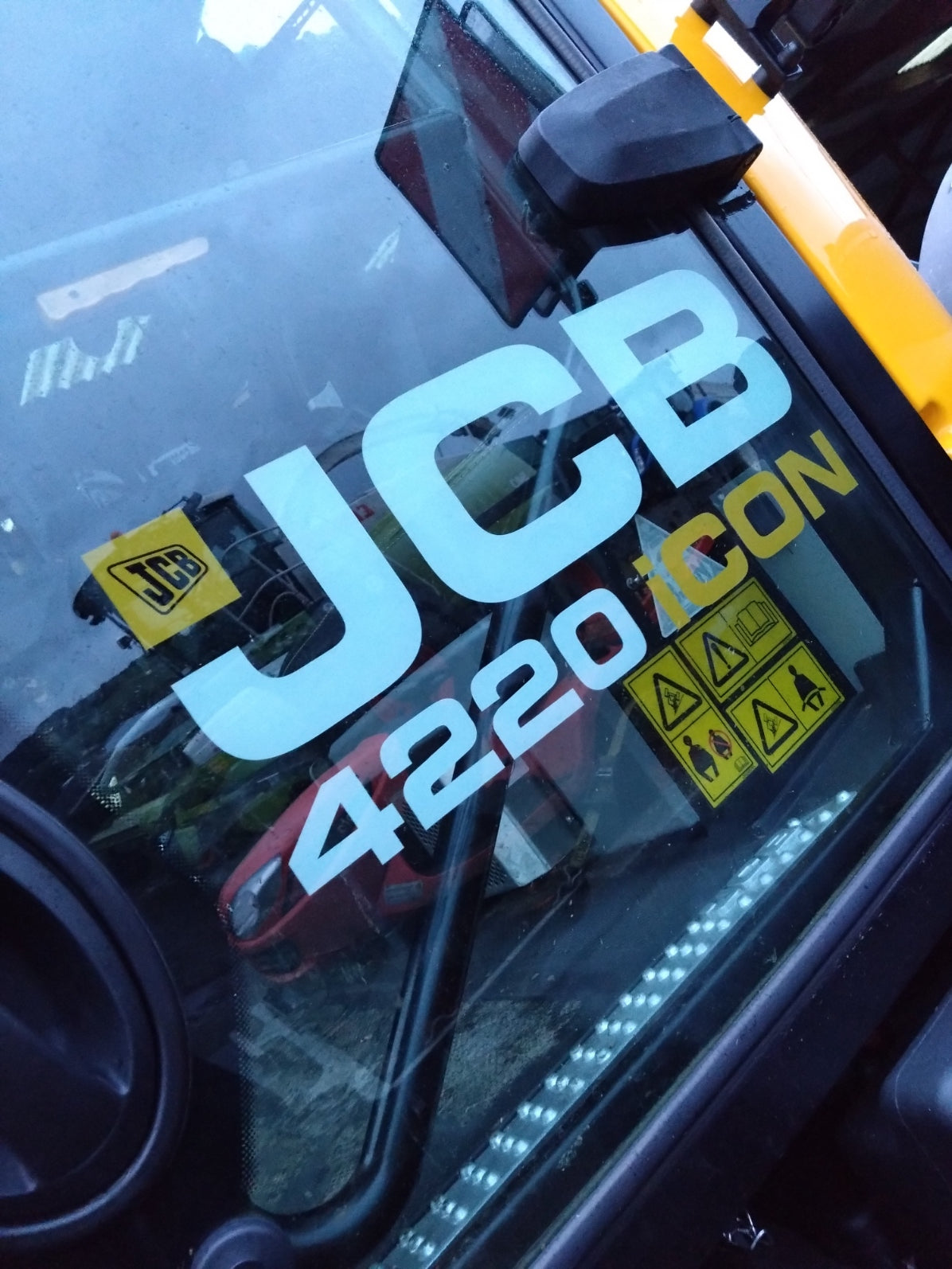 JCB Fastrac 4220