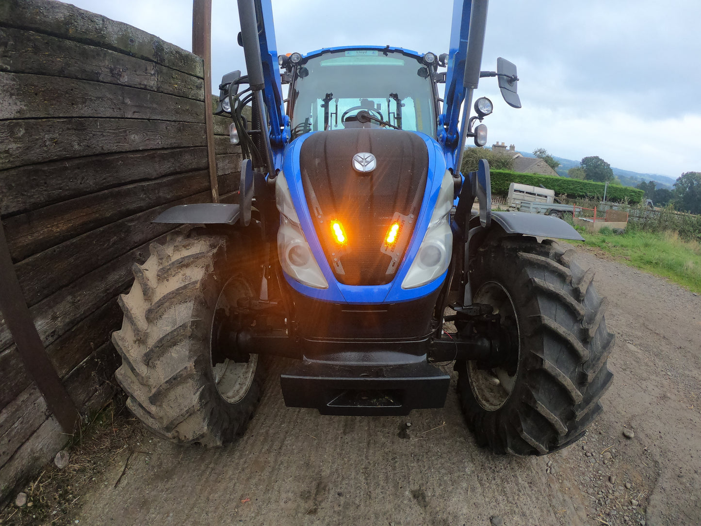 NEW HOLLAND T5.120