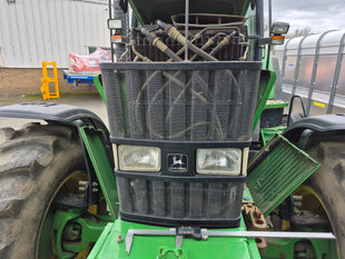 John Deere 7600