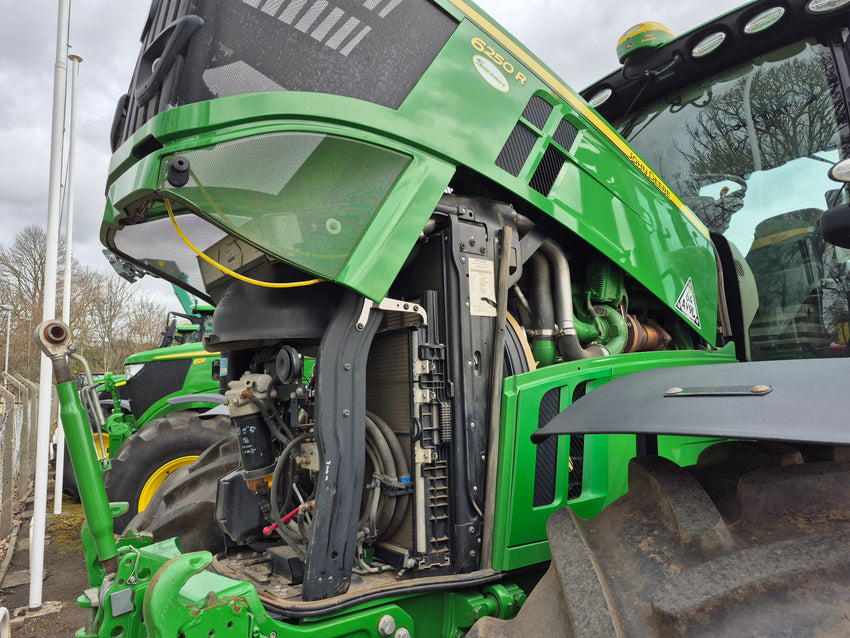John Deere 6250R