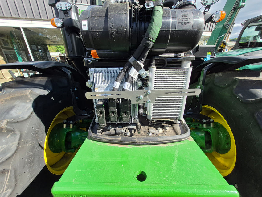John Deere 6M120/6M125